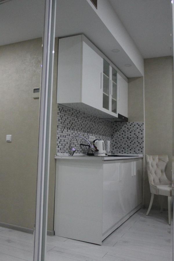 Apartamento Alliance Batumi Shou Exterior foto